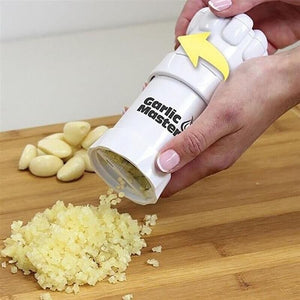 Garlic cutter